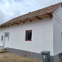 Eladó Hernádon egy felújított kis hangulatos házikó  ingatlan adatlap